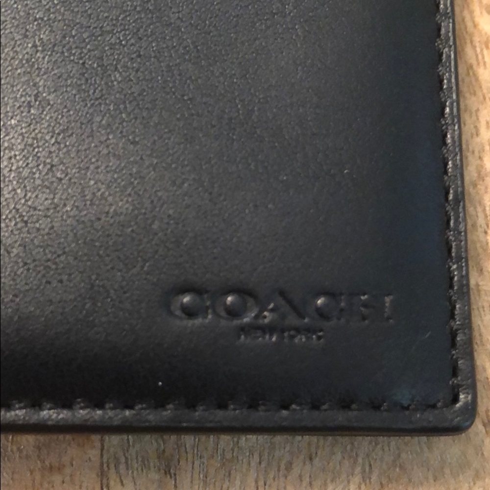 Wallet - image 2